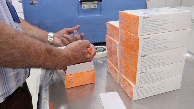 Suspenden por dos días vacunación de segundas dosis de Sinovac en Manizales