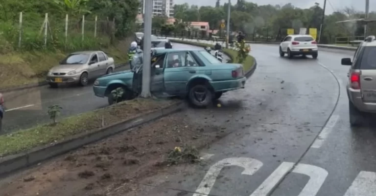 Dos lesionados dejó accidente de tránsito en la avenida Alberto Mendoza