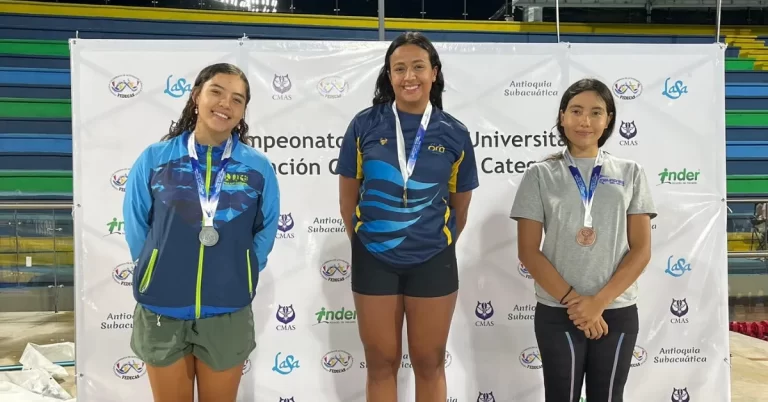 Caldas deslumbra en el Campeonato Nacional de Velocidad con Aletas: ¡10 medallas y nuevos récords!