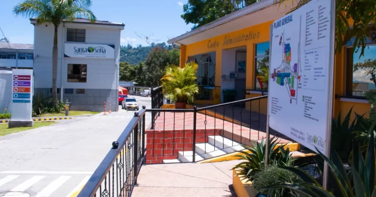Hospital Santa Sofía suspende cirugías cardiovasculares a usuarios de Nueva EPS